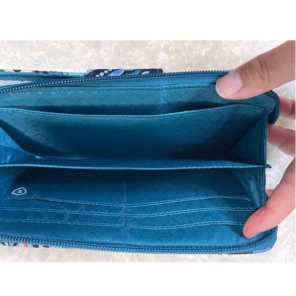 Vera Bradley Haymarket Paisley Jewel Outlet RFID Turnlock Wallet NEW - Picture 5 of 8